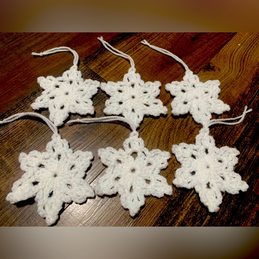 6pc handmade crochet snowflake ornaments